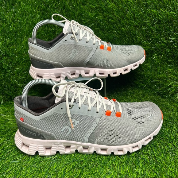 On Running Black and Orange Sneakers - Picture 1 of 7